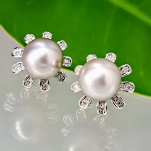"Super Blooms" 0.5" Earrings - Tahitian Pearl, Topaz, Anti-Tarnish Sterling