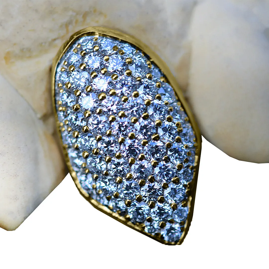 Sharp Diamond Fangs