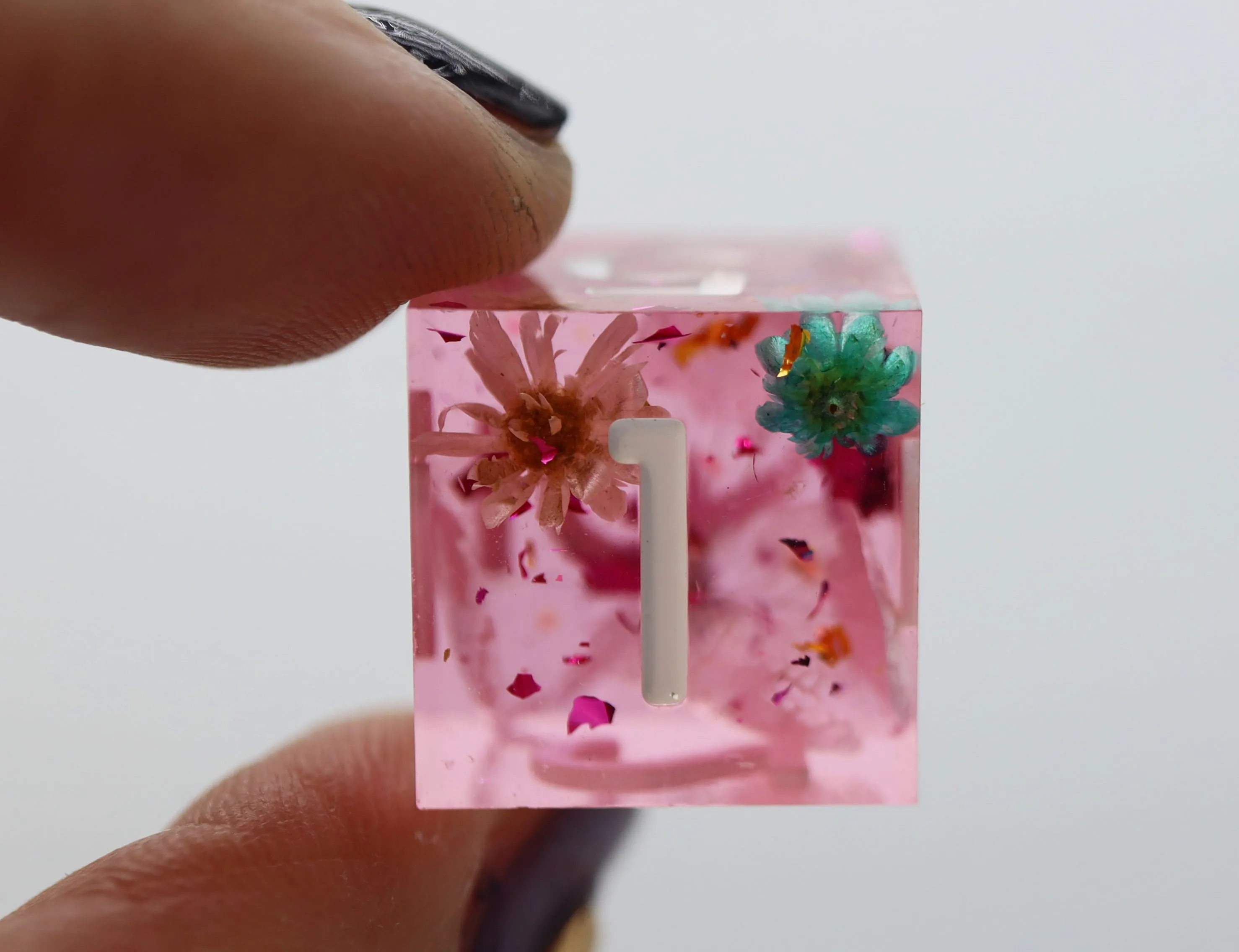 Sharp Edge Resin RPG Dice Set - Floral Wind