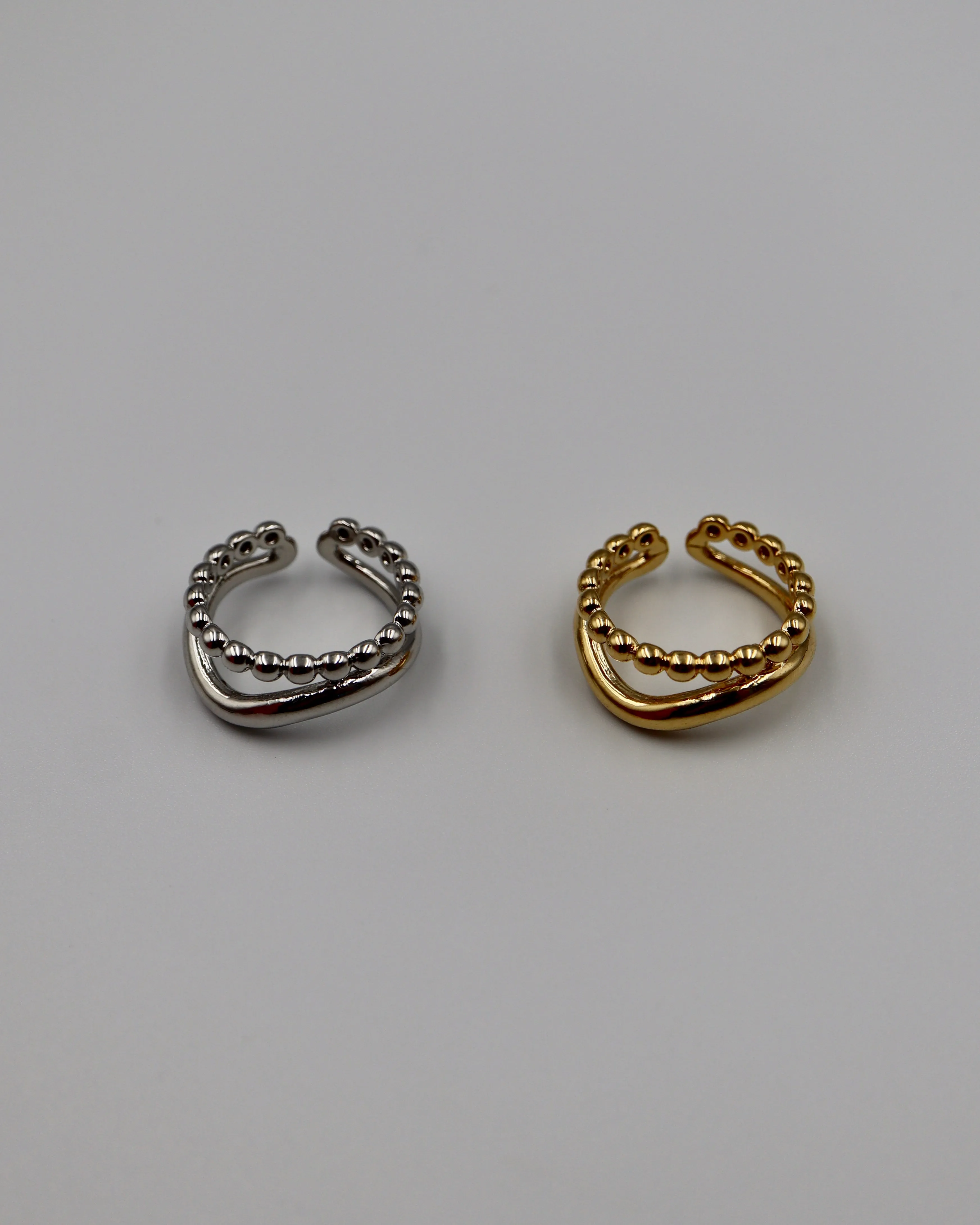 shiny curve dot ring