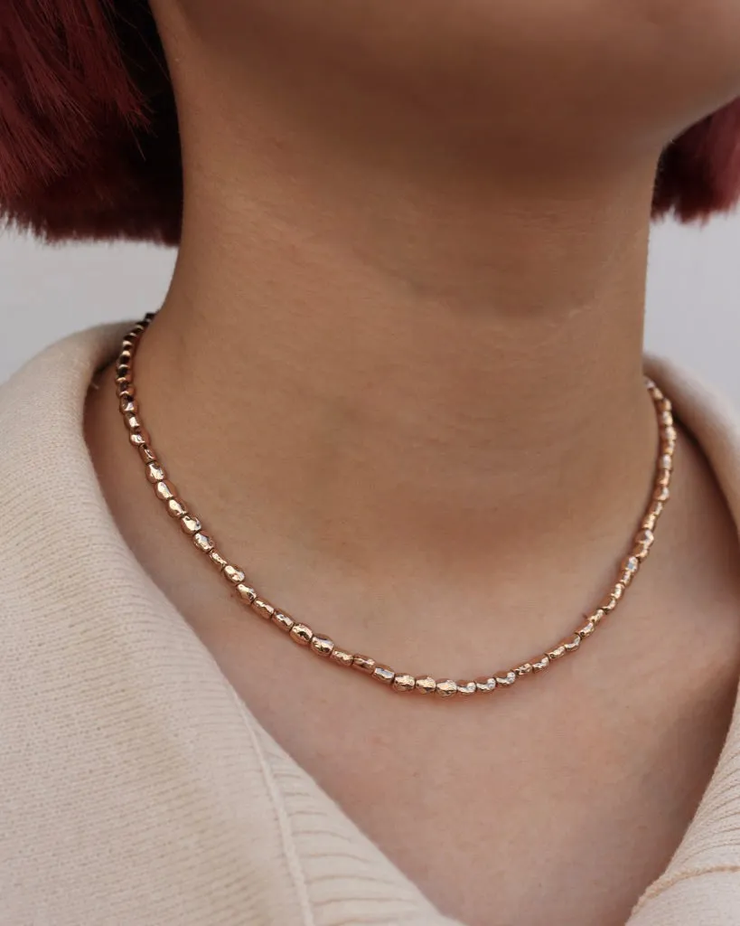 shiny pebbles necklace