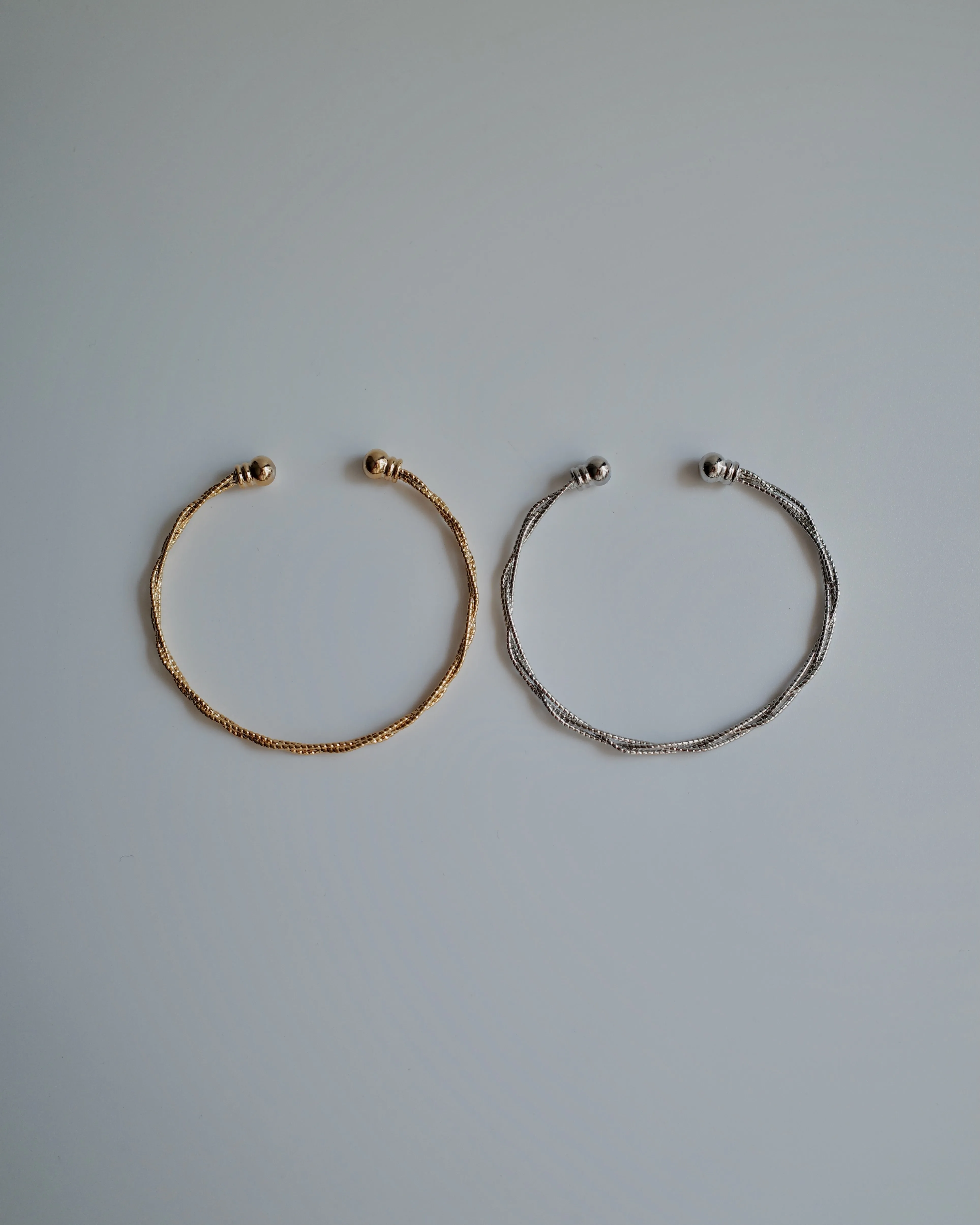shiny twist bangle