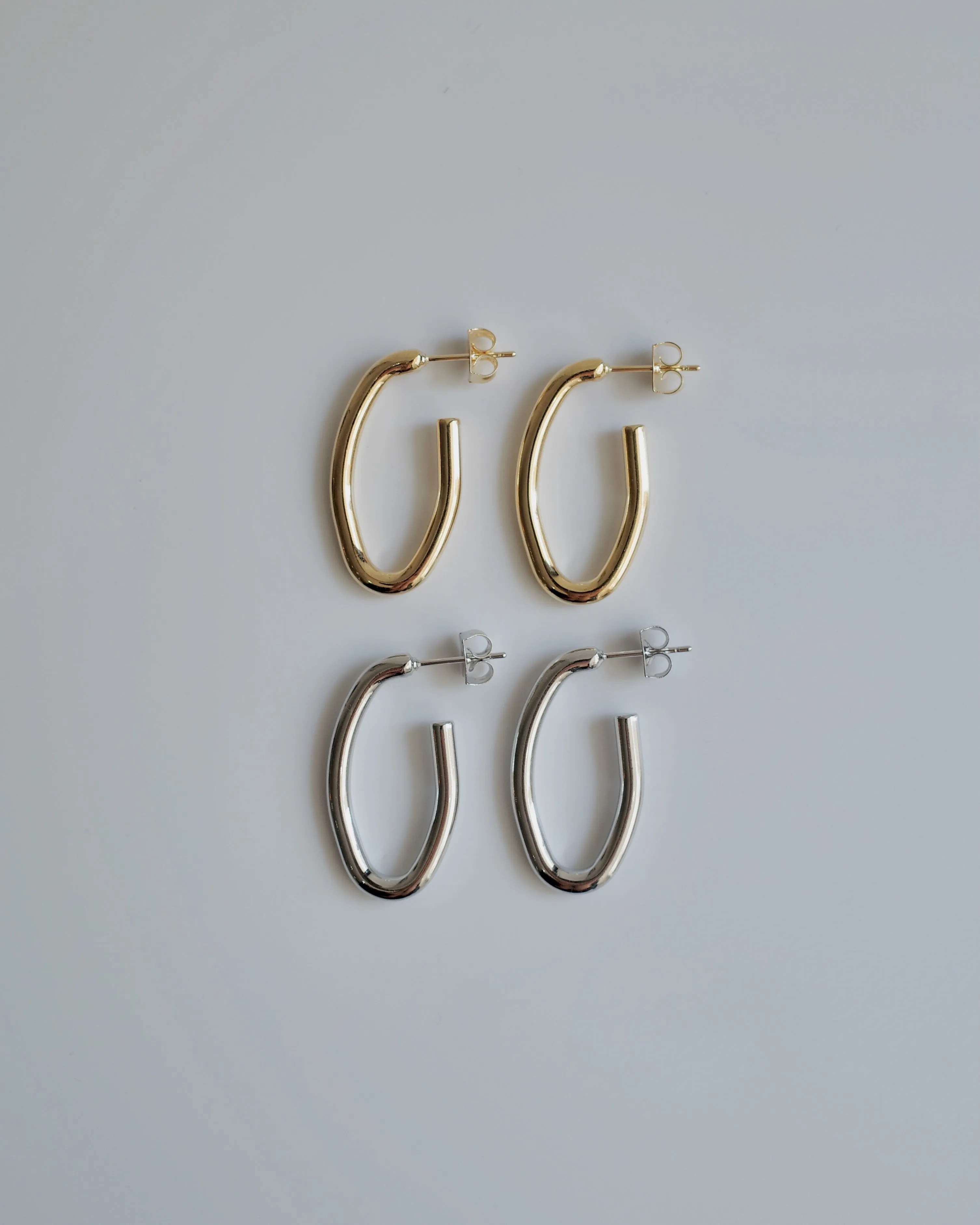 shiny vertical pierce
