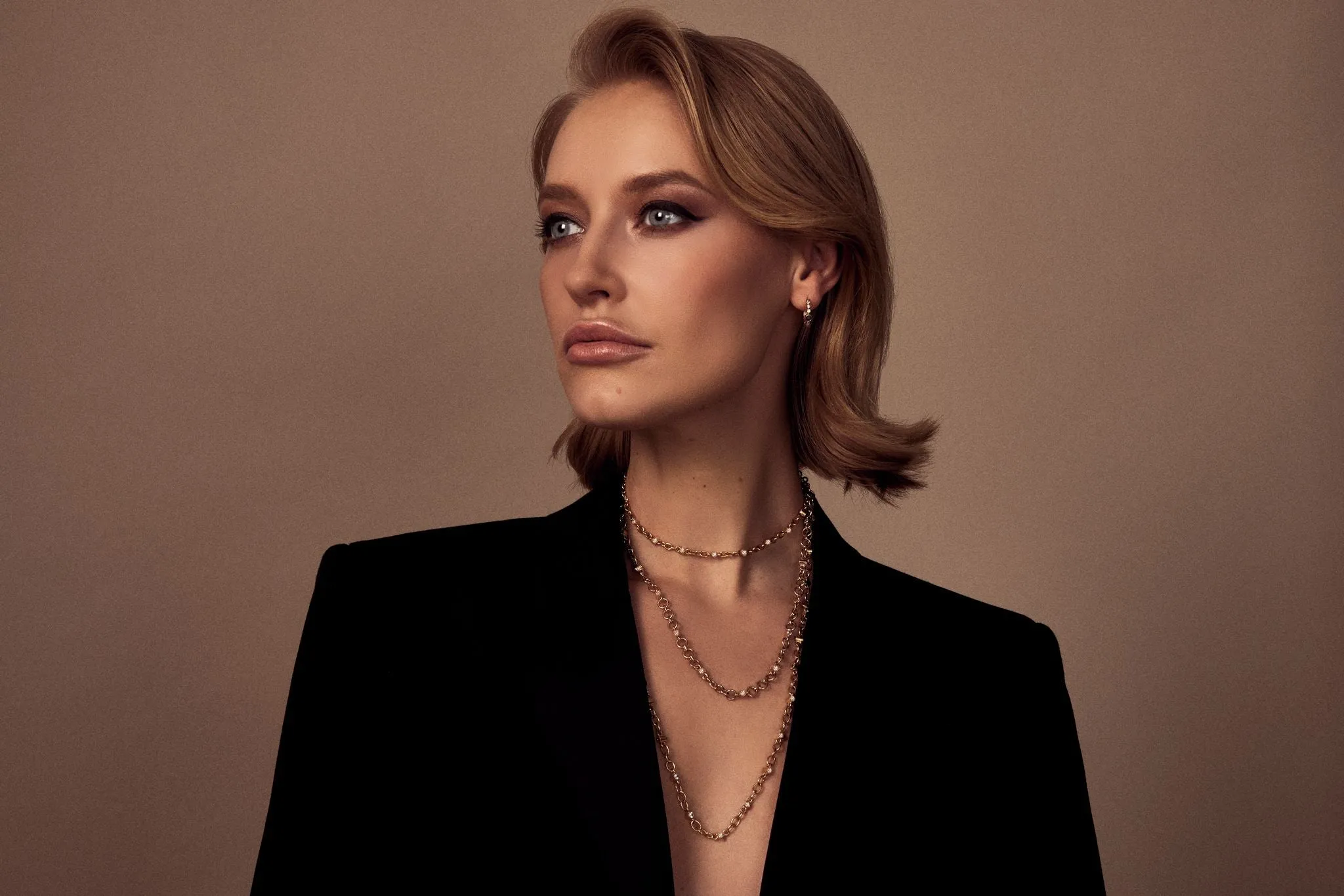 Signature Oval Link Studded Chain