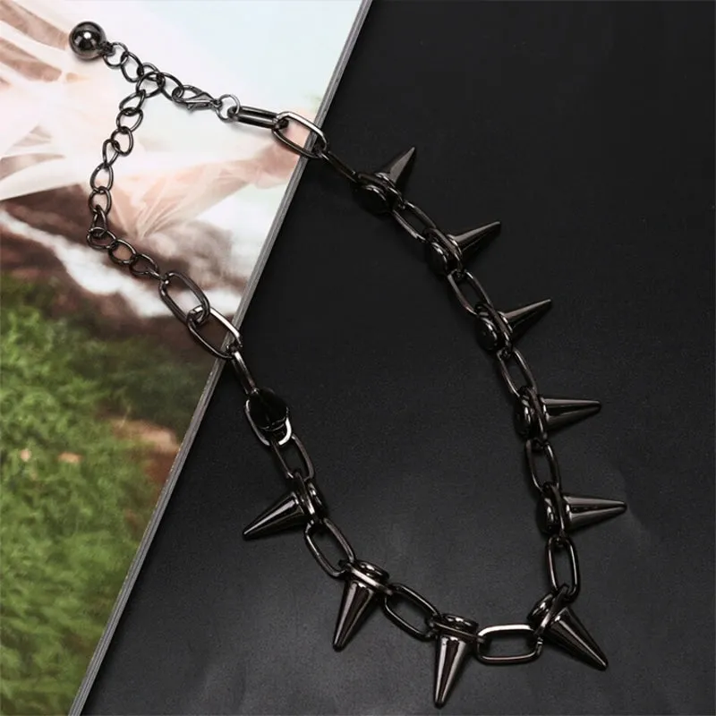 Street Sharp Necklace
