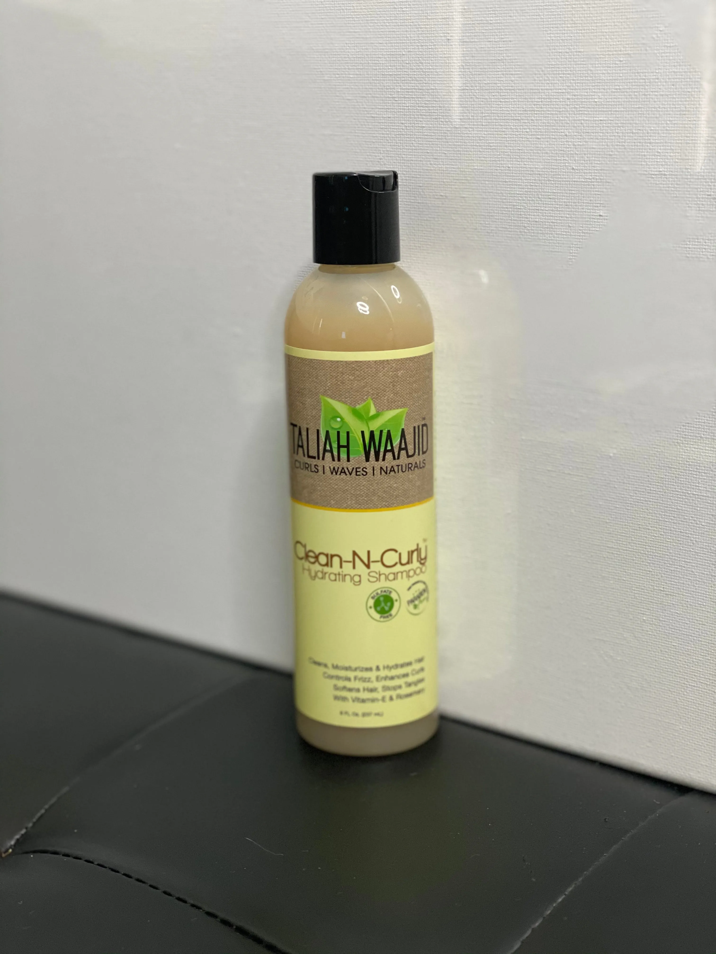 TALIAH WAAJID Clean-N-Curly Shampoo