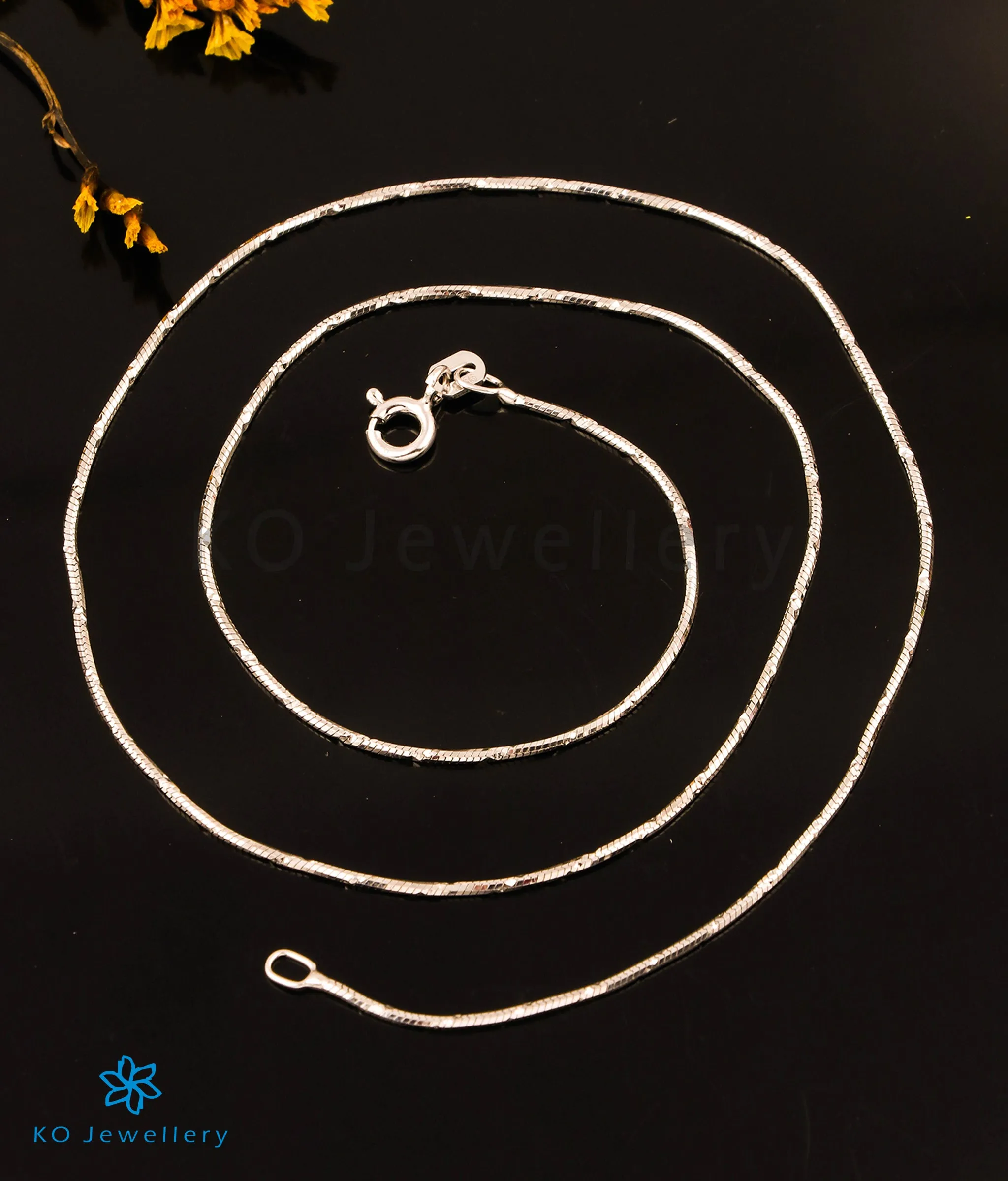 The Dazzle Shiny Silver Chain