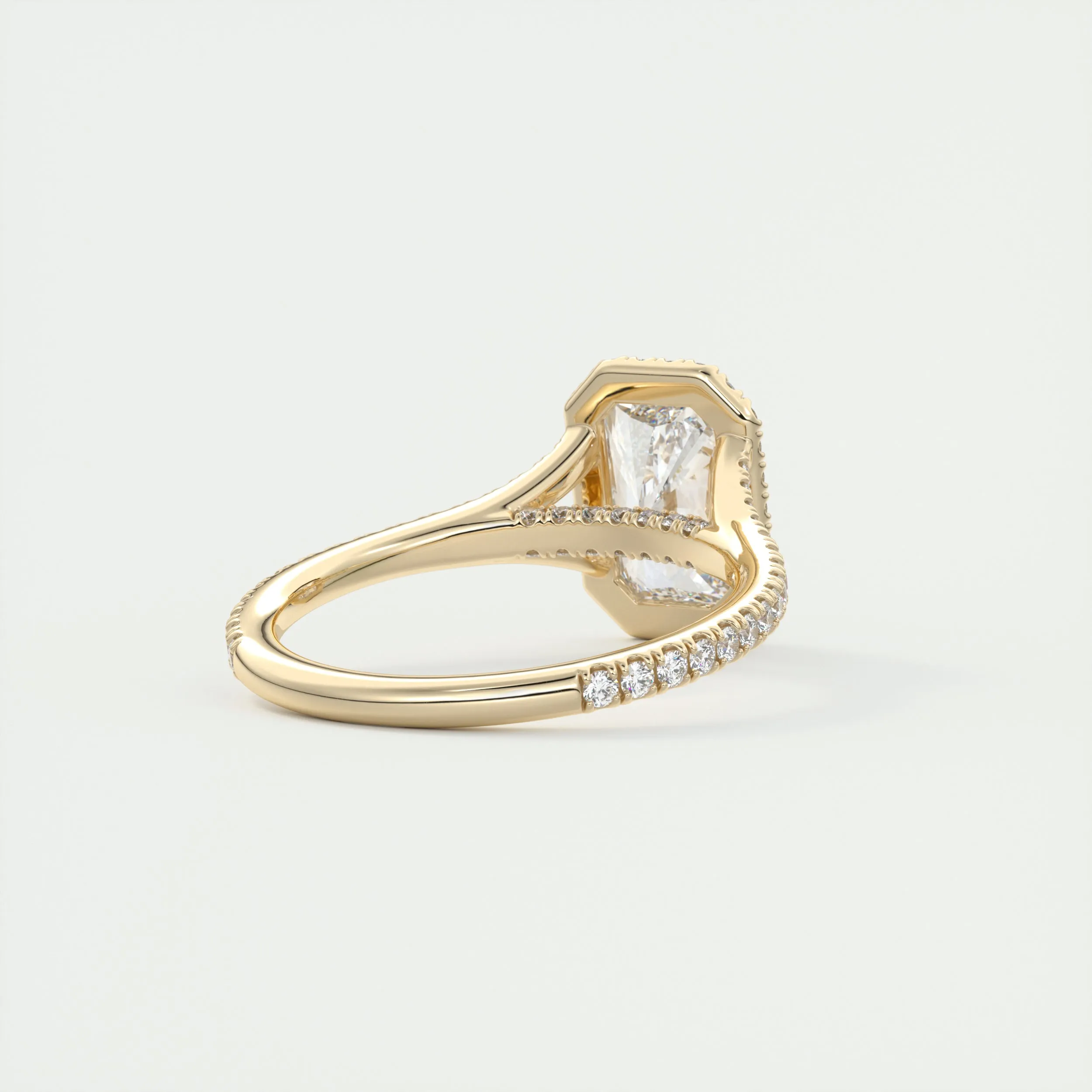 The French Halo | Radiant