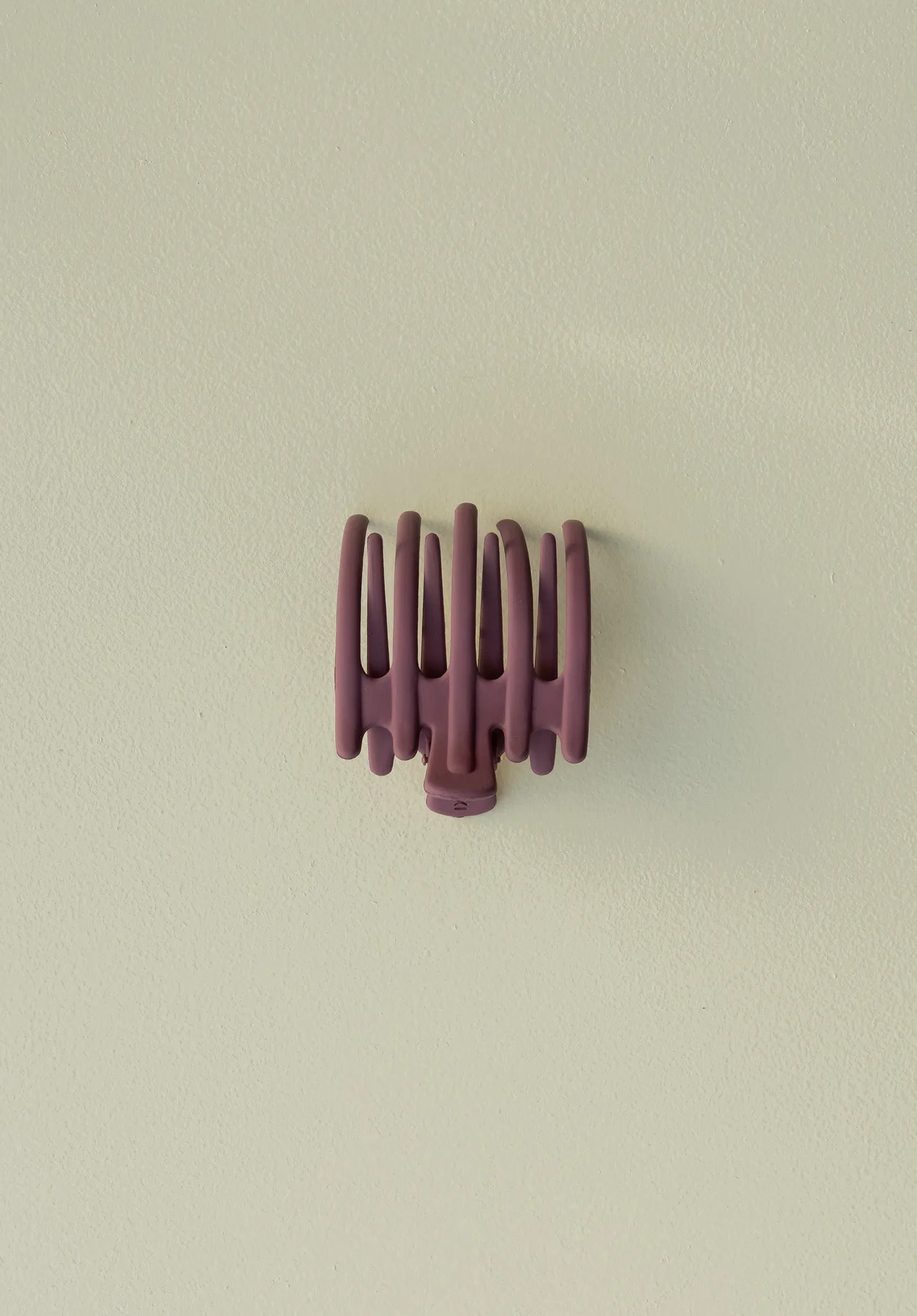 THE KAXI WIDE LAY DOWN CLAW ( 15 COLORS )