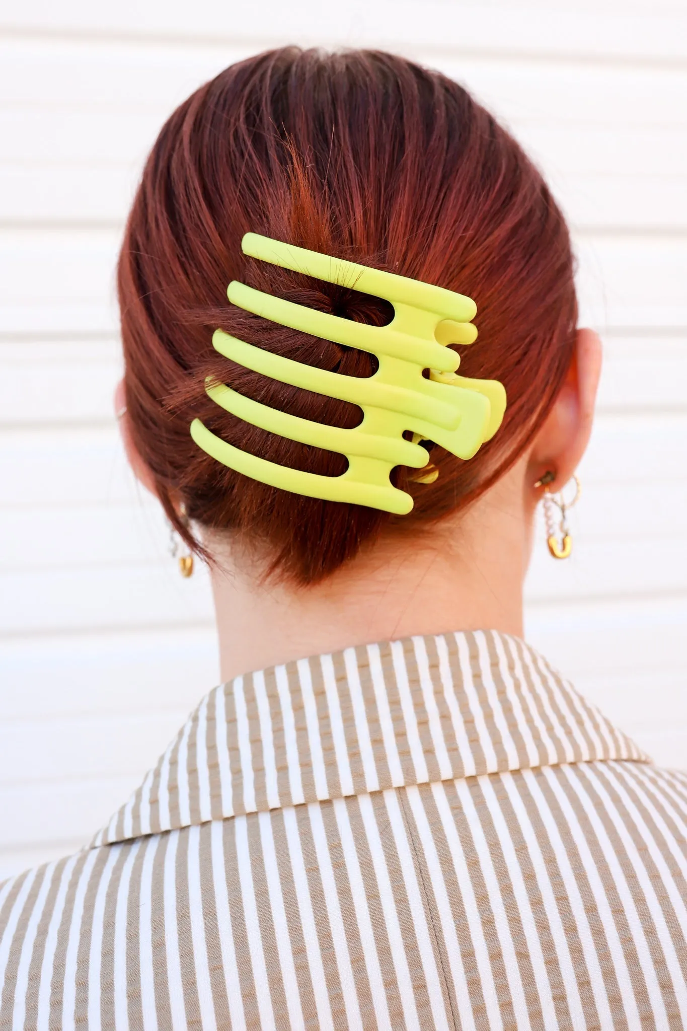 THE KAXI WIDE LAY DOWN CLAW ( 15 COLORS )