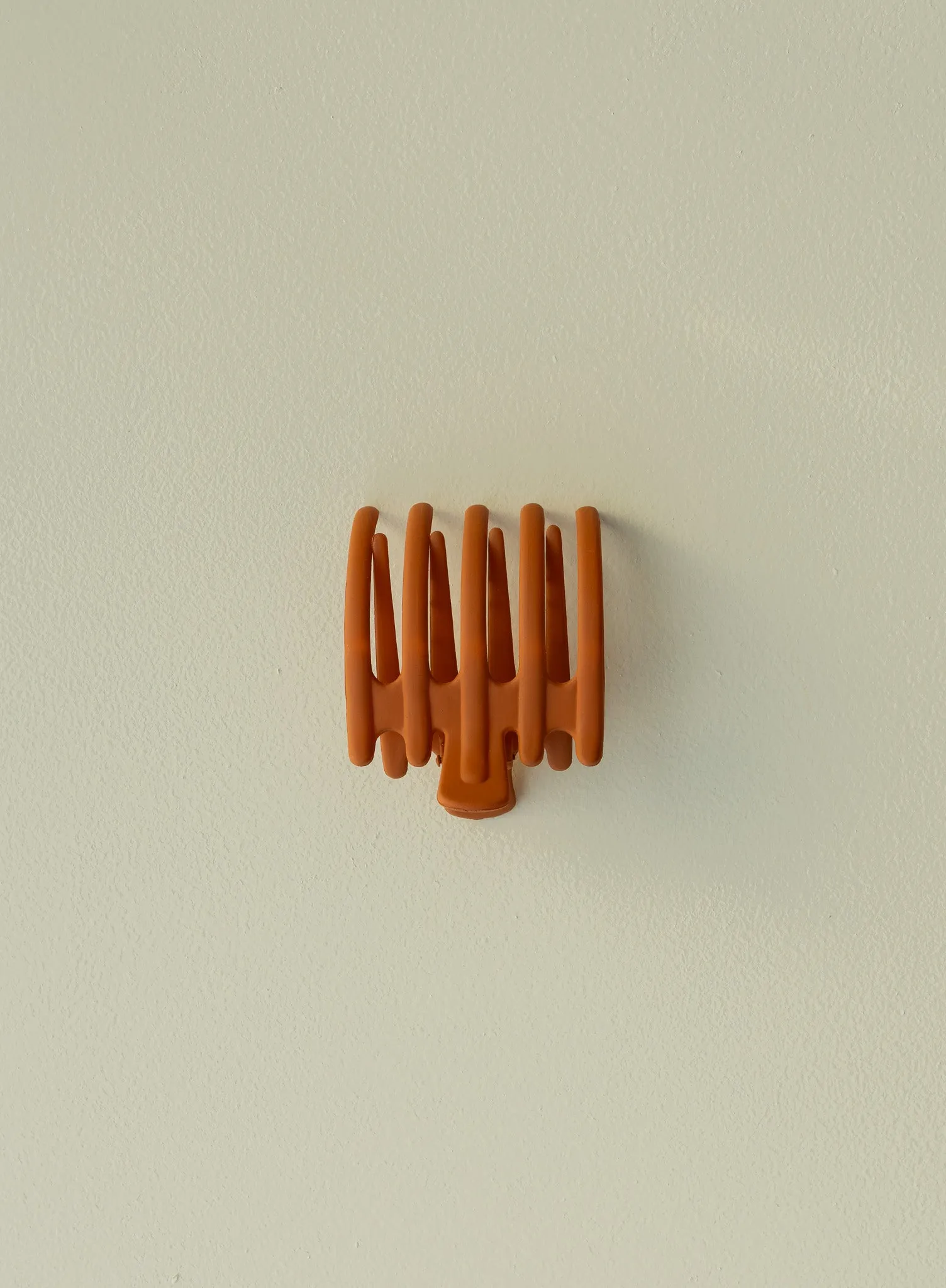 THE KAXI WIDE LAY DOWN CLAW ( 15 COLORS )