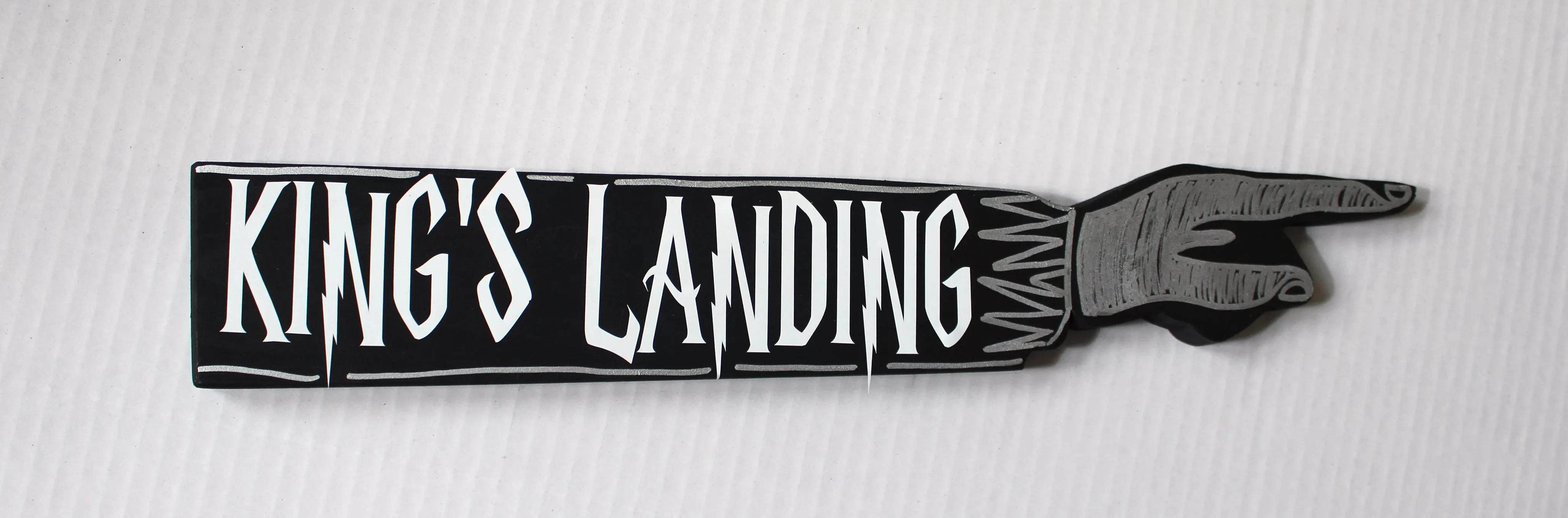 Thrones Collection - wooden pointy finger signs