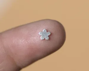 Tiny metal Flower, Pointy flower blanks