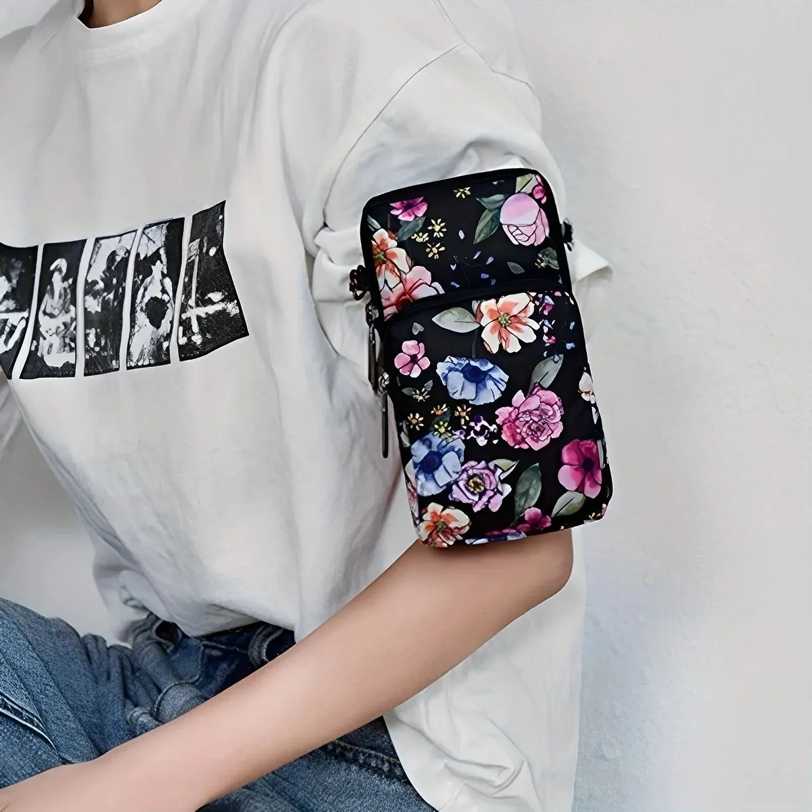 Veronica™ | Vintage Floral Arm Bag.