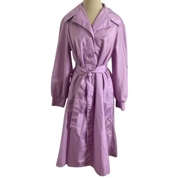 Vintage Totes Very Feminine Puff Sleeve Trench Style Raincoat in Lavener