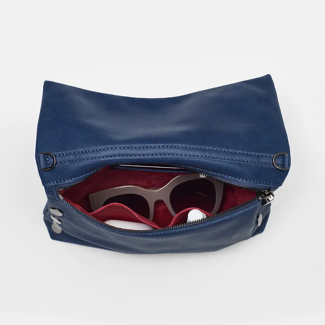 VIP Medium (Vintage Navy)